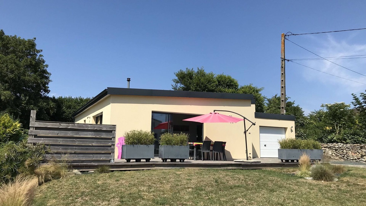 Poulgoazec House | New house Audierne Bay, 80 m from the sea and coastal paths (GR 34)
