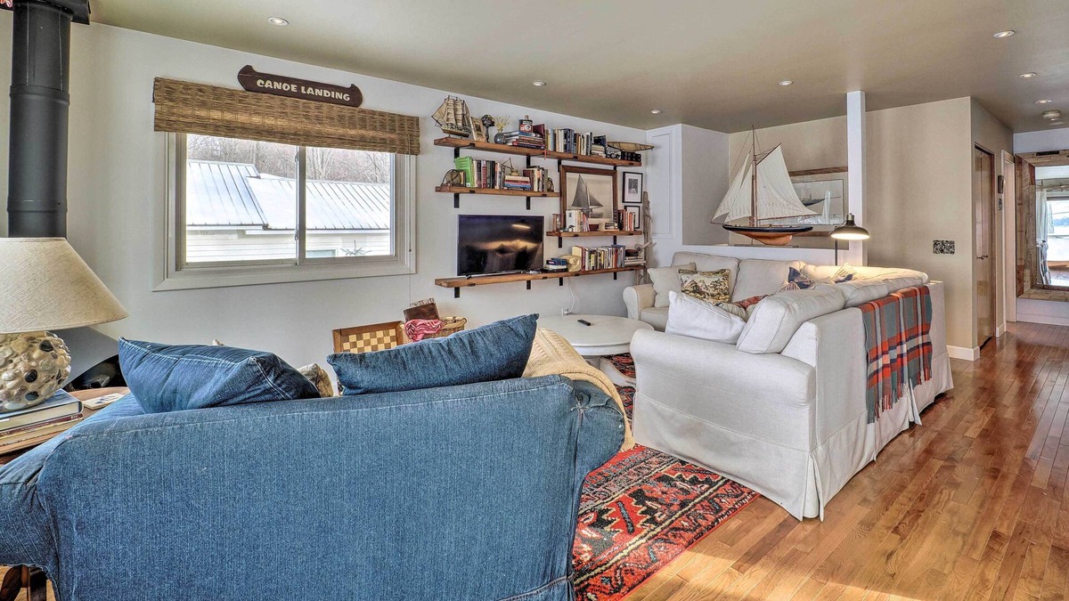 Grawn House | NEW! Interlochen Vacation Rental Near Duck Lake!