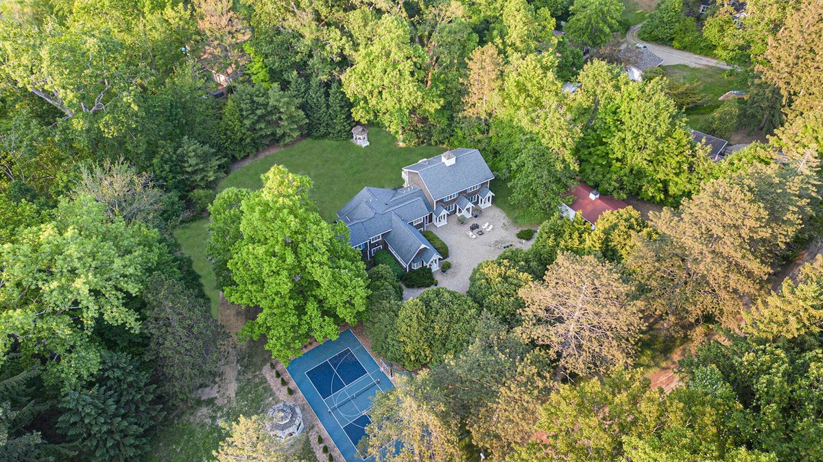 Harbert House | NEW! Juniper Presents: 2-Acre Home w/Hot Tub, Pickleball/Basketball + Firepit