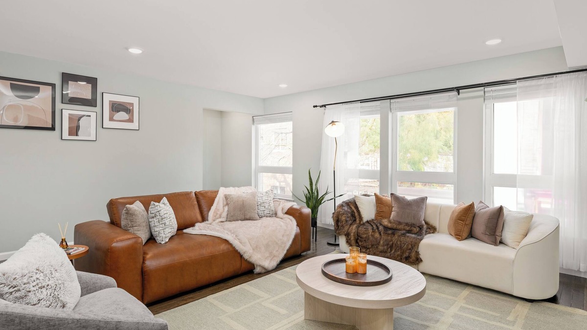 Hoboken Apartment | New! King Bed, Sleeps 12, 1,800 sqft, 20 Minutes to NYC, Near PATH Train & Parks
