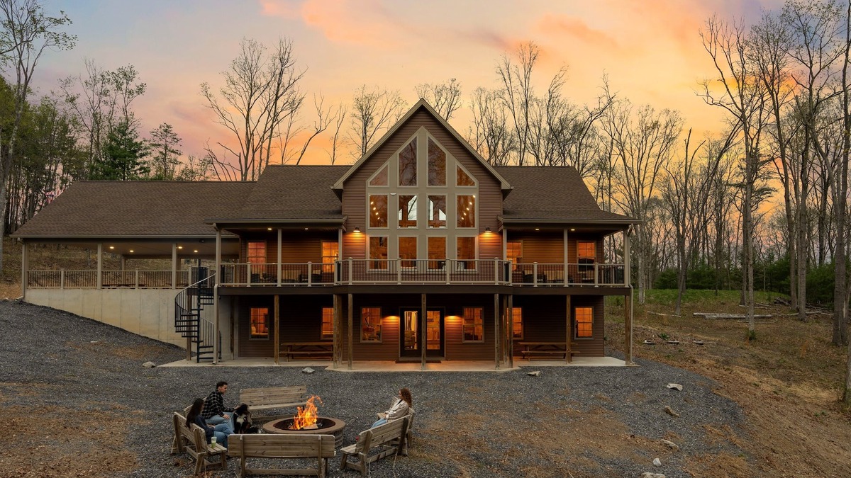 Huntingdon House | NEW - Knotty Pine - Raystown Lake