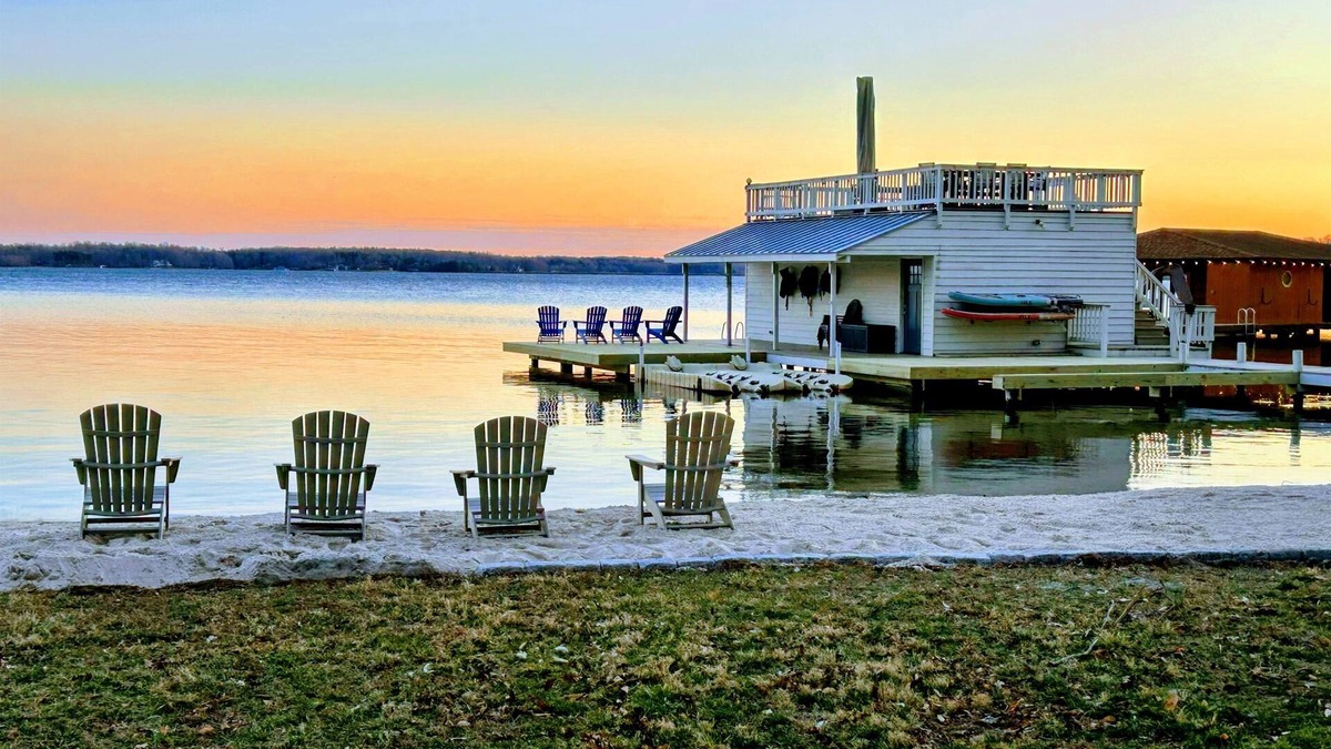 Bumpass House | NEW Lakefront Lake Anna Views, Dock, Beach, Firepit