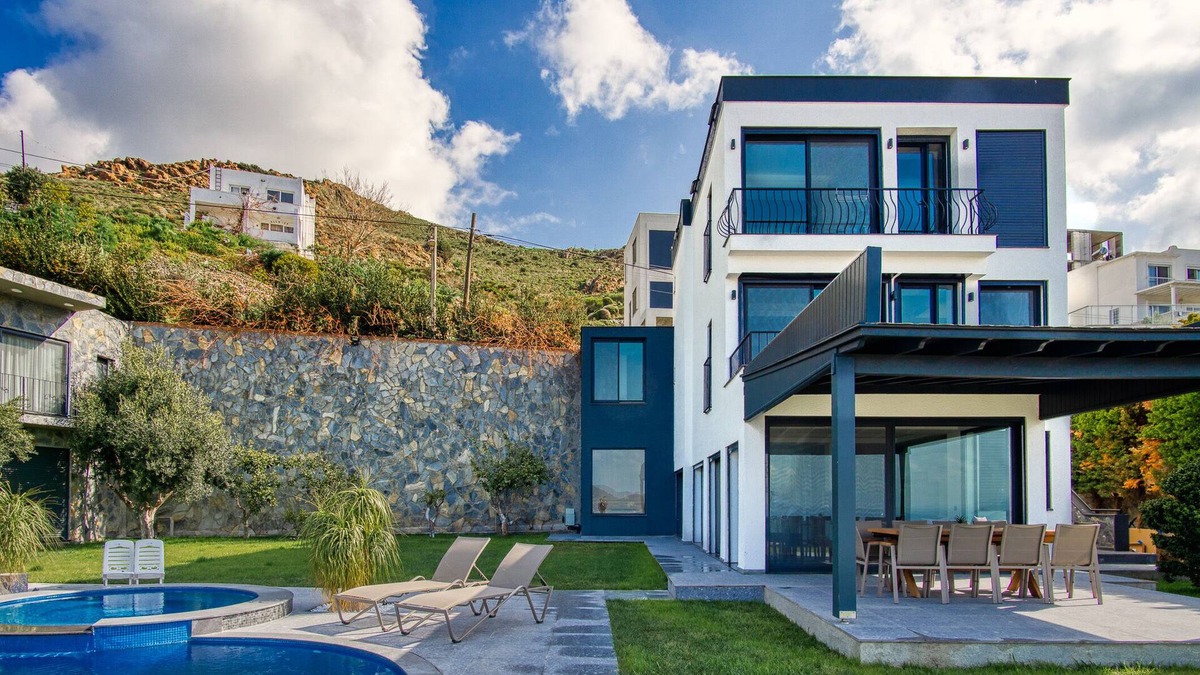 Mentese Villa | New large villa with amazing panoramic sea view