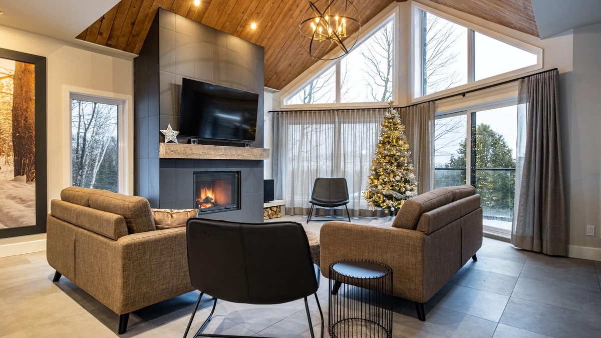 Mont-Tremblant House | NEW ! Le St-André Ski/Golf Mont-Tremblant