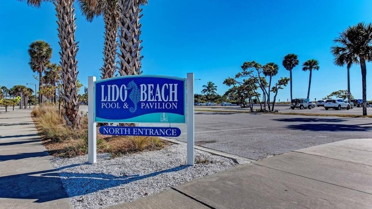 Sarasota Cottage | NEW.Lido Key Cottage