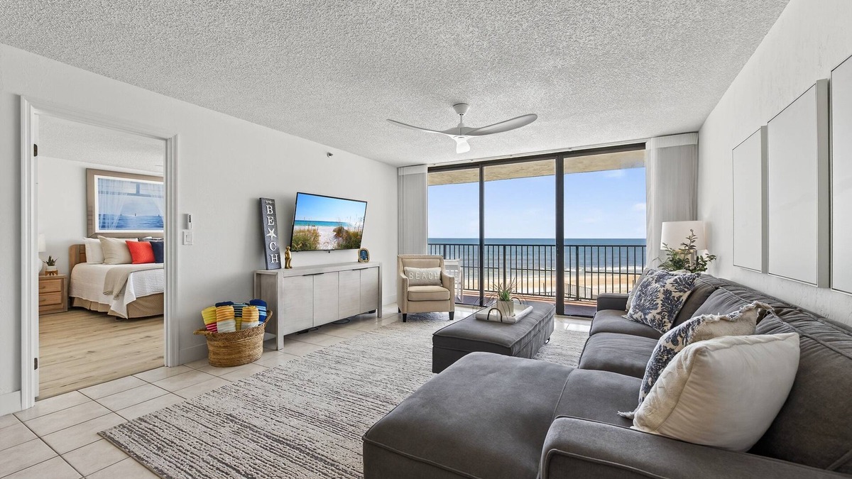 Daytona Beach Shores Condo | New Listing! Updated direct oceanfront condo with a pool, hot tub, and garage parking