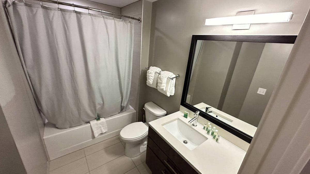 Navy Yard Apartment | NEW Listing 1-bedroom in Washington, DC, Riverfront