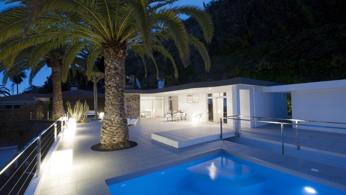 Los Gomez House | NEW LISTING! Casa El Balcon Pequena