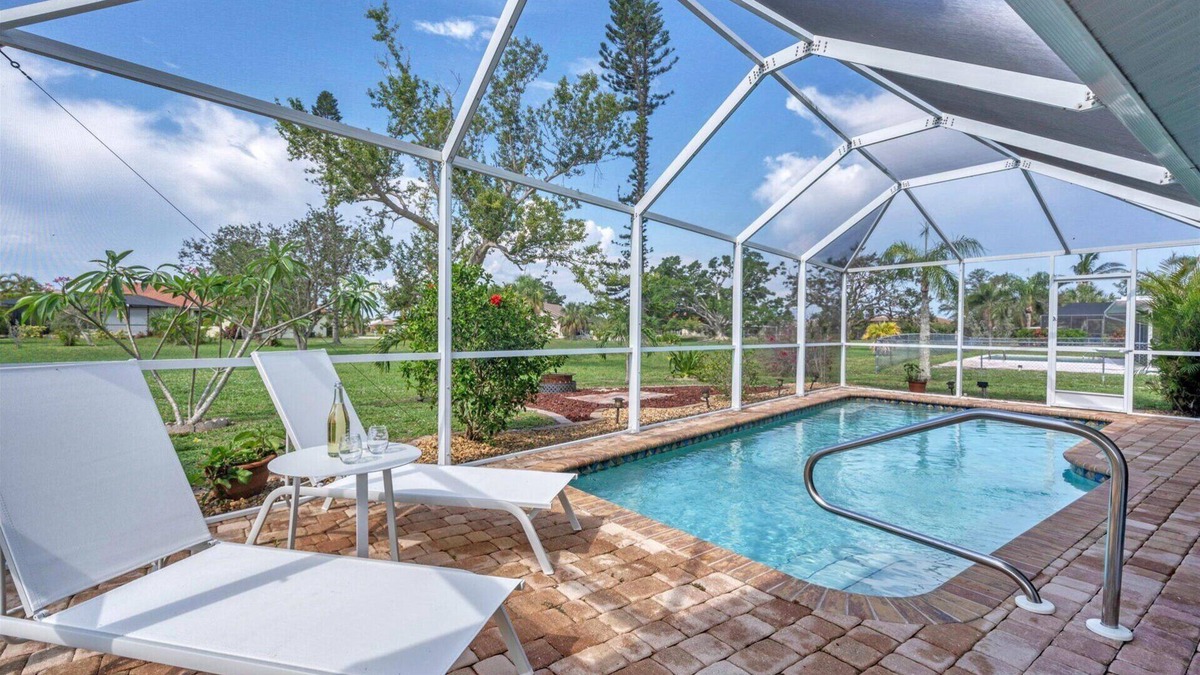 Punta Gorda House | New Listing! Charlotte Harbor Area Resort, 120mi to Disney & 134mi to Universal - GRH755074