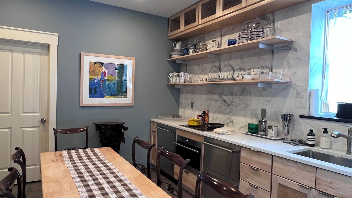 Lewisburg Cottage | New Listing: Daisy Cottage an eclectic retreat in Historic Downtown Lewisburg.