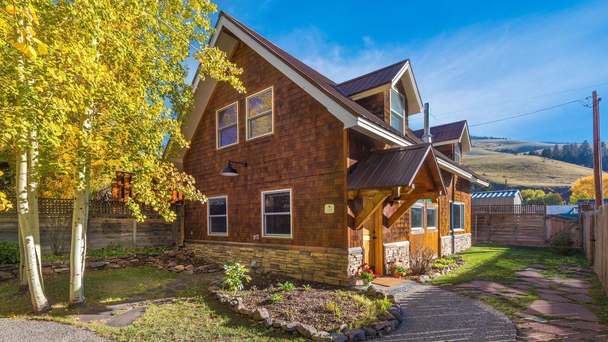 Creede House | New Listing! Downtown Creede Cabin | Walk to Theater, Shops, & Restaurants