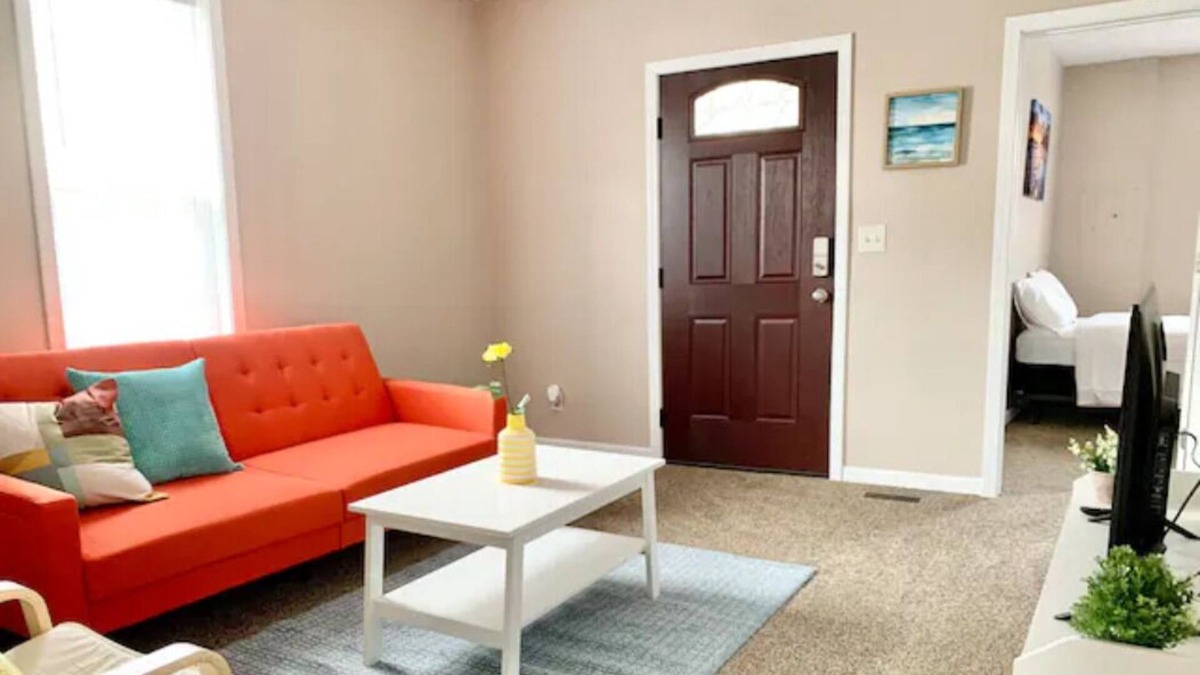 Franklin House | New Listing in Downtown Franklin, Sleeps 7!