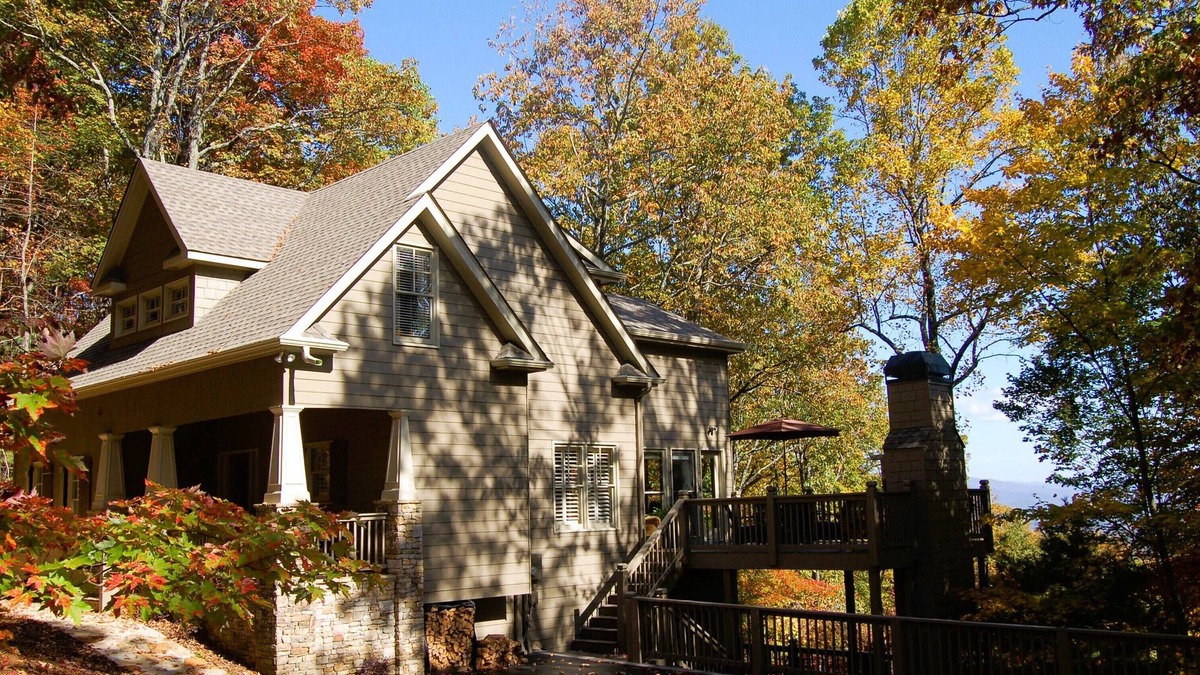 Big Canoe House | New Listing In Popular Big Canoe - Stunning Mountain View!