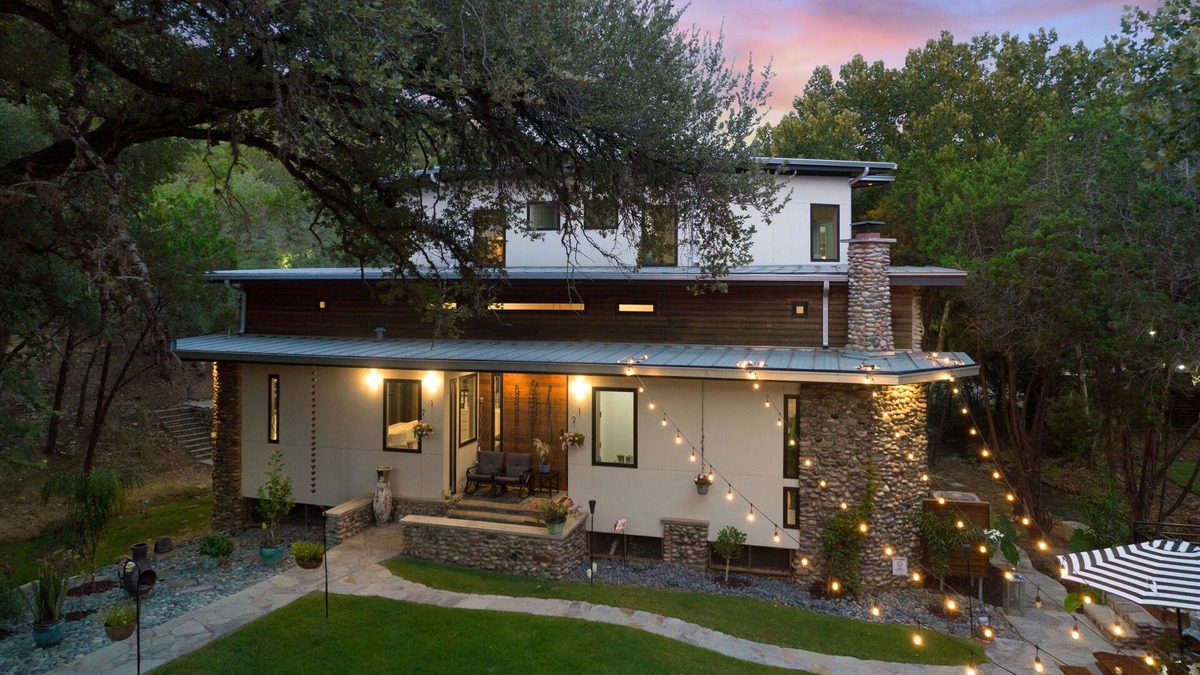 Apache Shores House | New Listing! Luxury Modern House Near Lake Austin