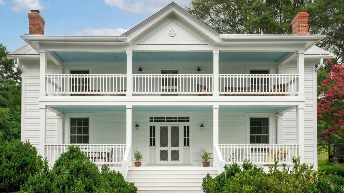 Madison House | New Listing!! Minutes from Hiking Trails and Incredible Mtn VIews