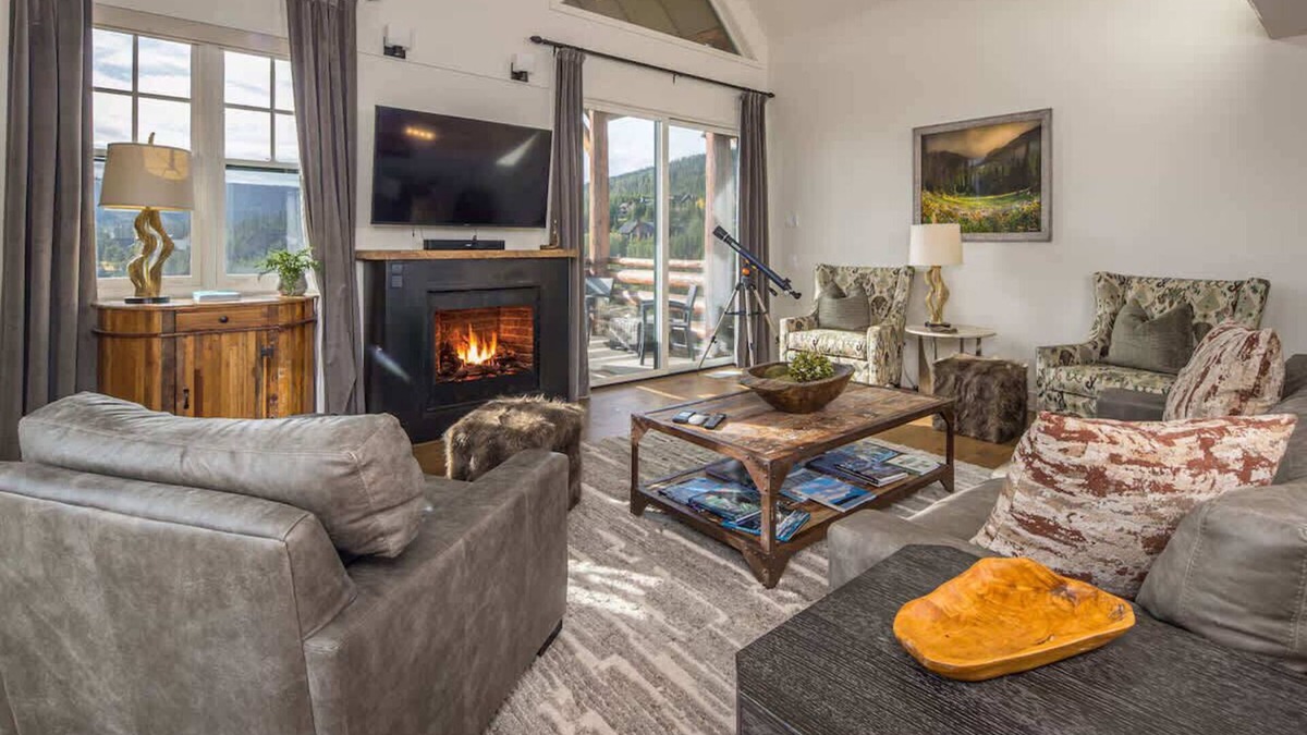 Saddle Ridge Ski Chalet | *New Listing* Ski-In/Ski-Out Chalet w/Private Hot Tub