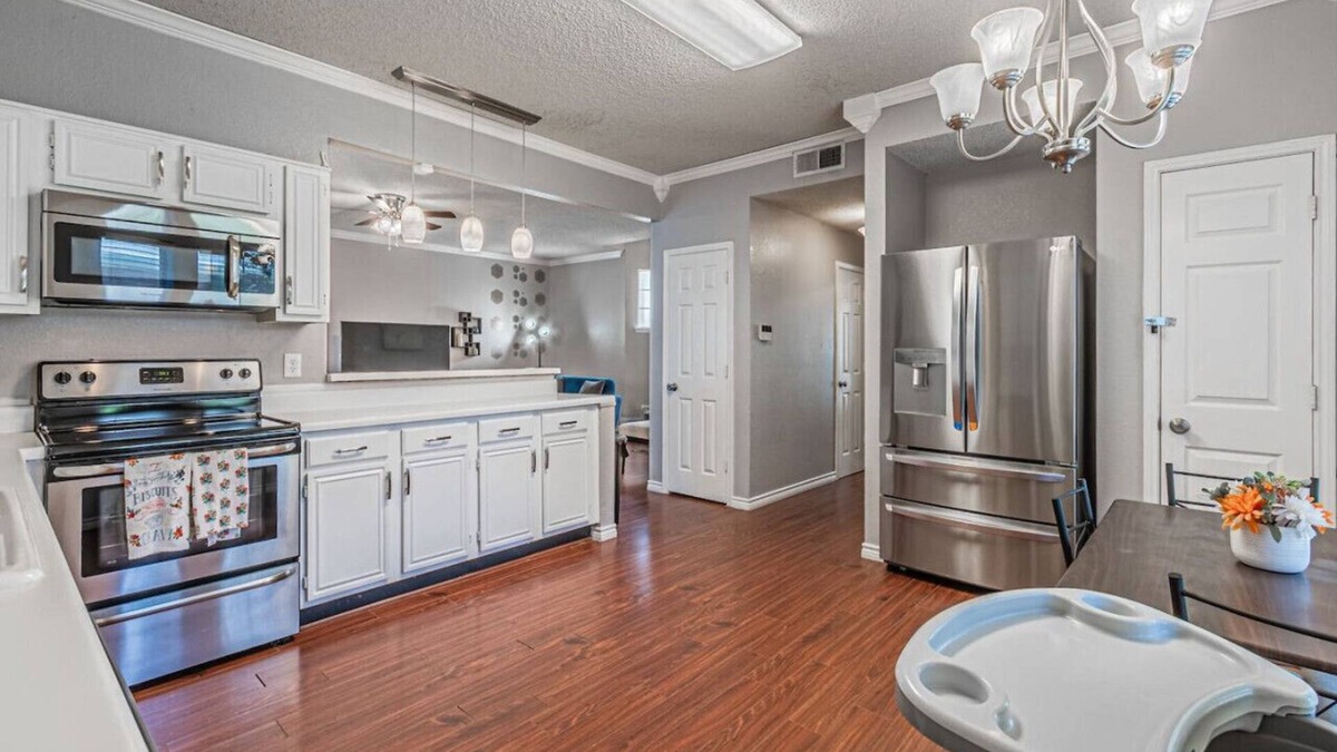 Frisco House | New Lux 3-BR Garage,Gated Yard, by The Star Frisco