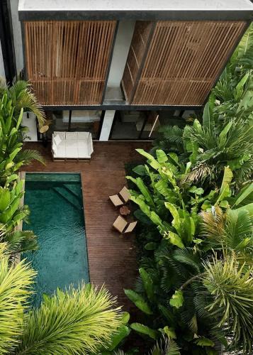Batu Bolong Villa | NEW Luxe 3BR beach villa I soundproof I kids stay free I huge parking I 7 m pool