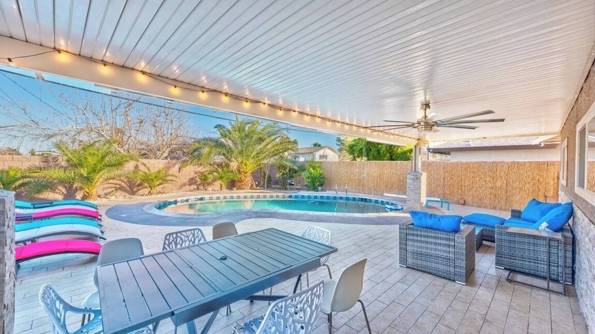 Rancho Oakey House | NEW Luxury and exclusive villa new