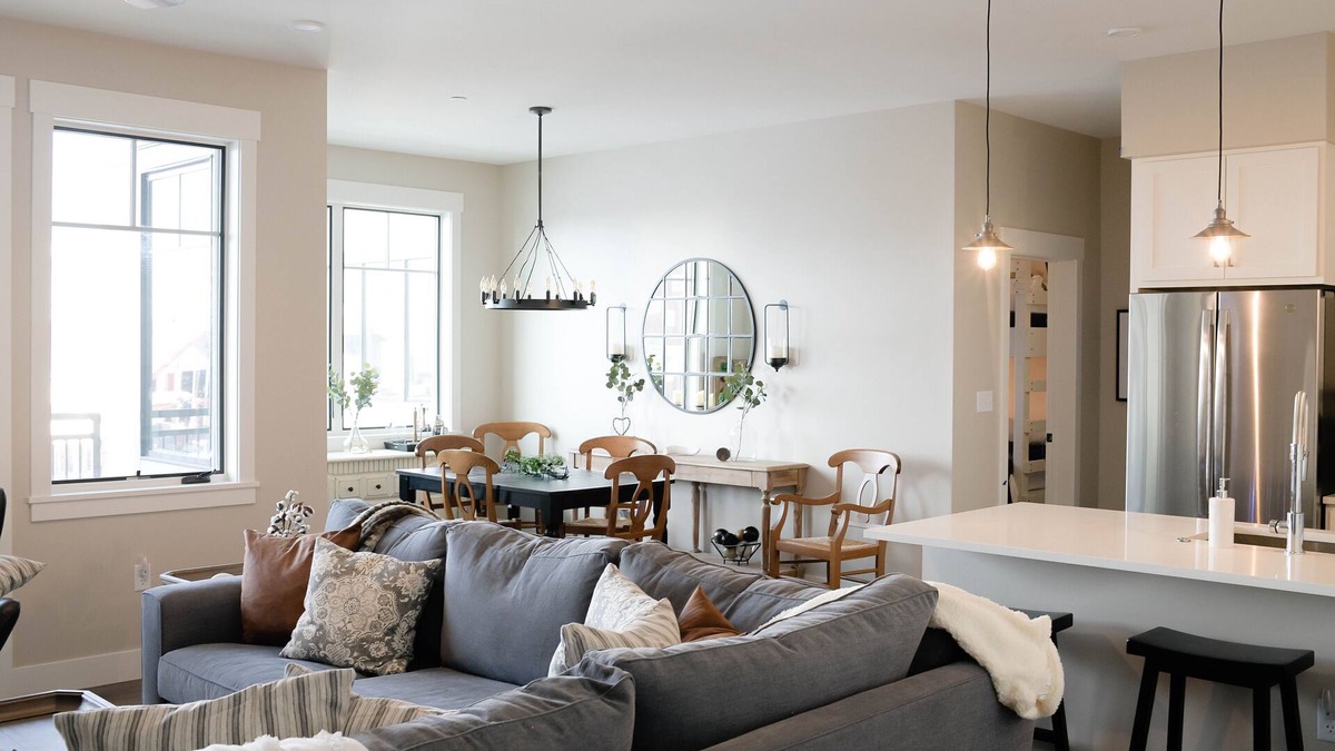 Winter Park Condo | New luxury condo in the heart of downtown Winter Park with everything you need!