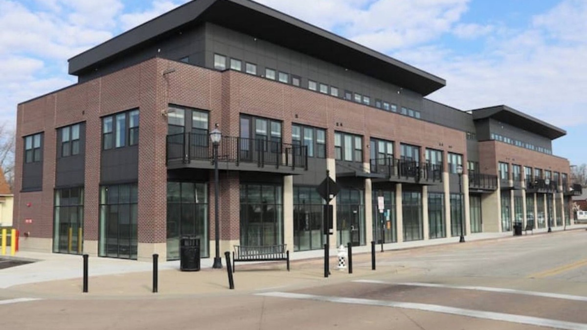 Speedway Condo | New Luxury Condo, Speedway IN, Bricks on Main