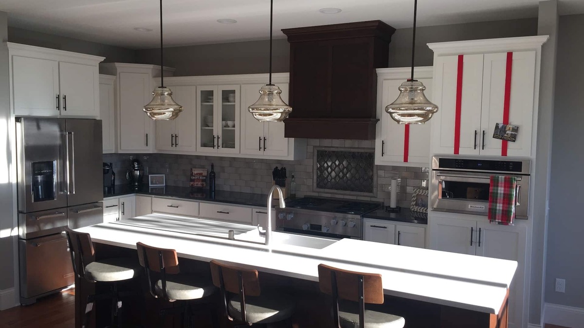 Lakeville House | New Luxury Home With Huge Wet Bar Ready for Super Bowl LII