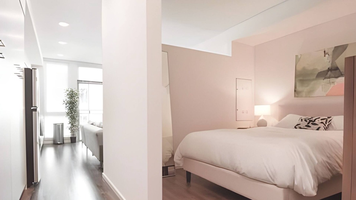 Mercer Island Apartment | NEW! Mercer Island 1 BR 4| FastWifi&Gym