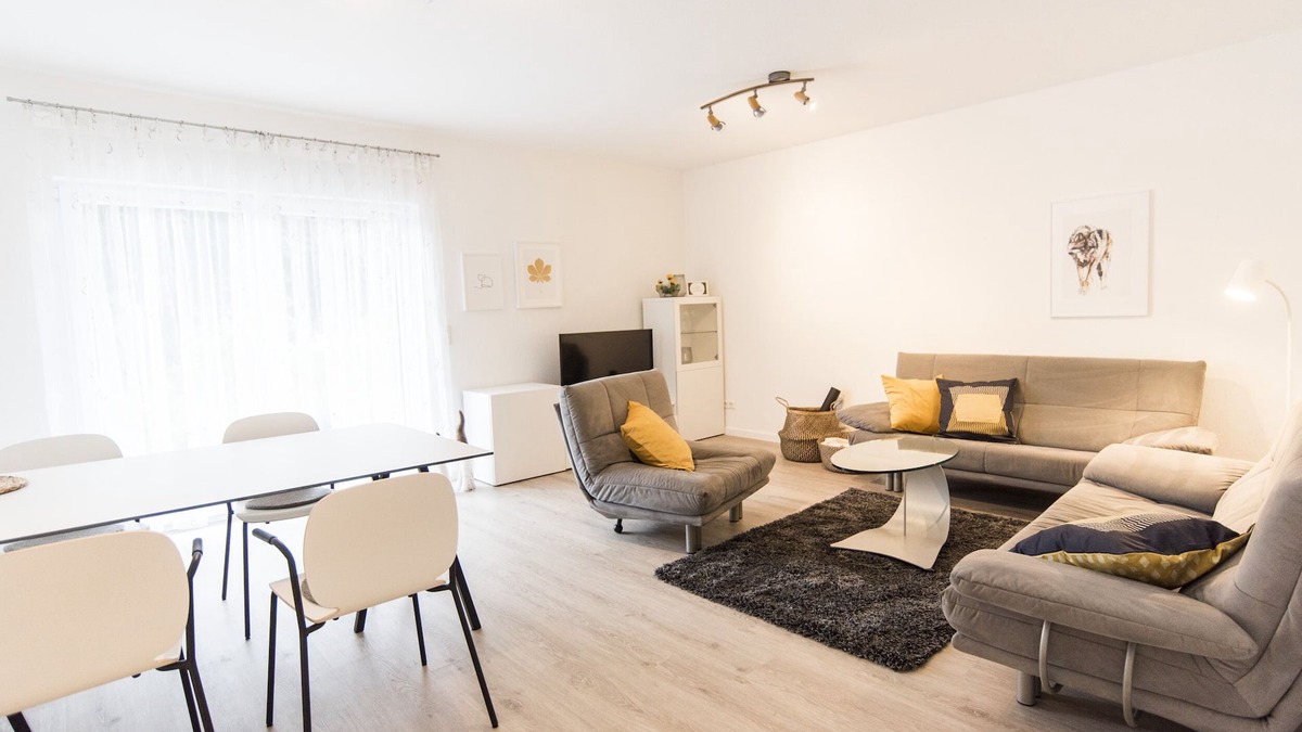 Bischoffen Apartment | NEW! Modern furnished apartment in a quiet location near the Aartalsee