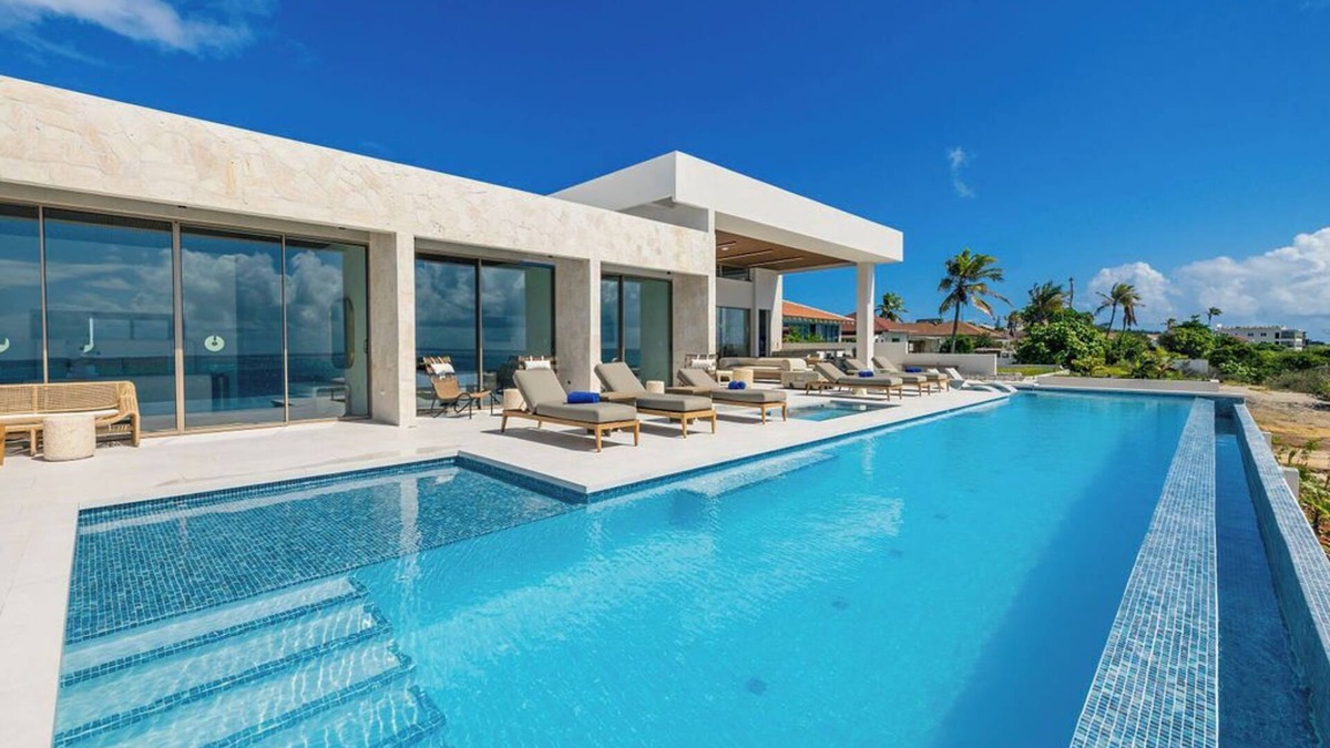 Sero Colorado Villa | NEW Modern Luxury BeachFront with Infinity Pool