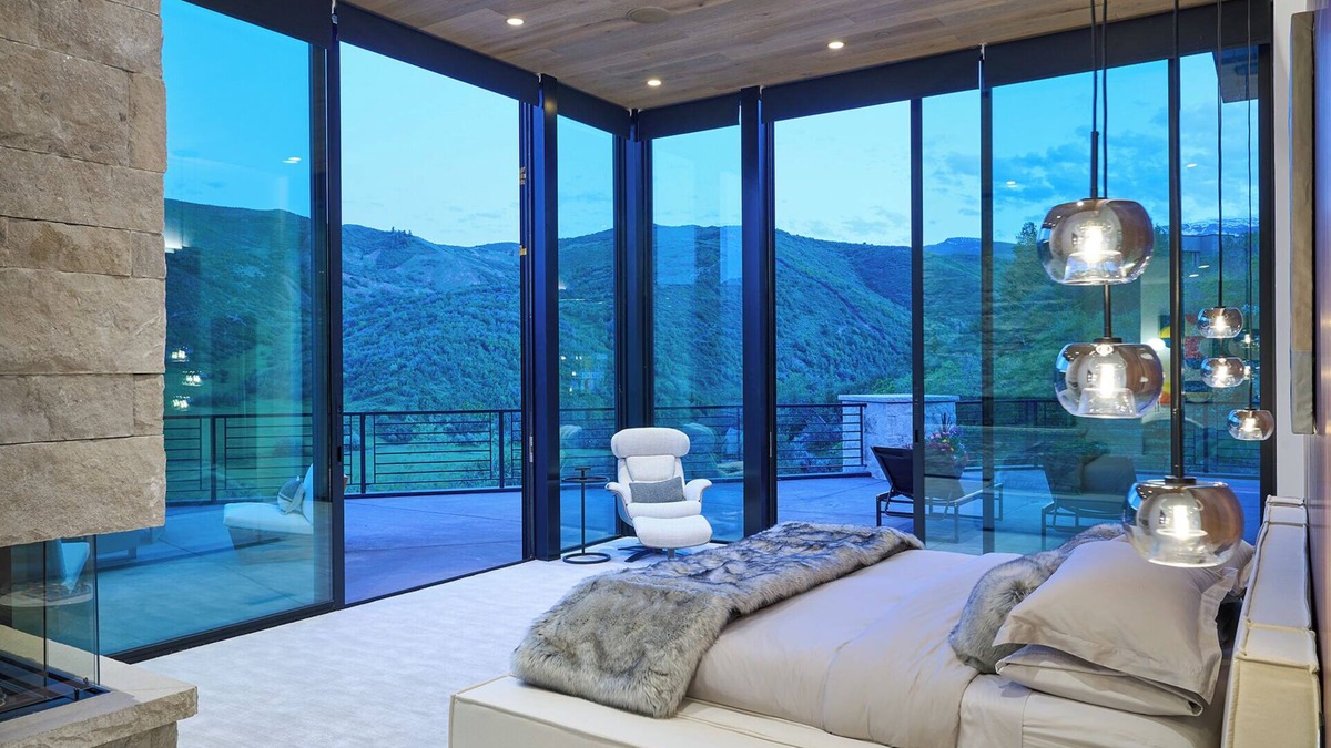 Brush Creek Village Ski Chalet | NEW MODERN ULTRALUXE ASPEN CHALET