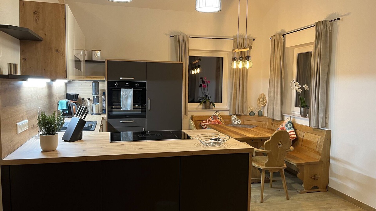 Hengersberg Apartment | New, modern vacation apartment in the Bavarian Forest, with beautiful infrared sauna!