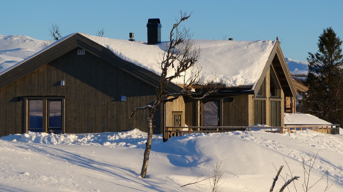 Etnedal House | New mountain cabin with panoramic view, sauna, ski-in -ski-out