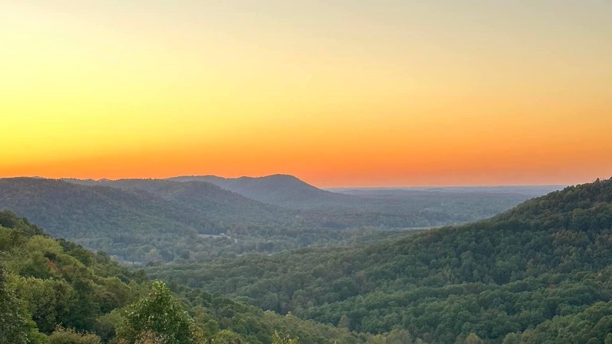Stanton Cabin | New! Mountain Top A-Frame cabin, The Triangles-Gorgeous View, Hot Tub!