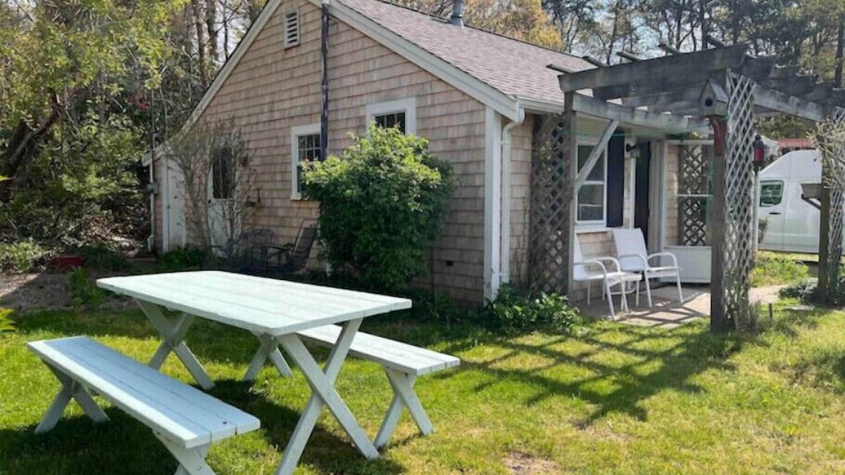 East Falmouth Cottage | NEW! Nature's Nook Peaceful Cottage Close to All
