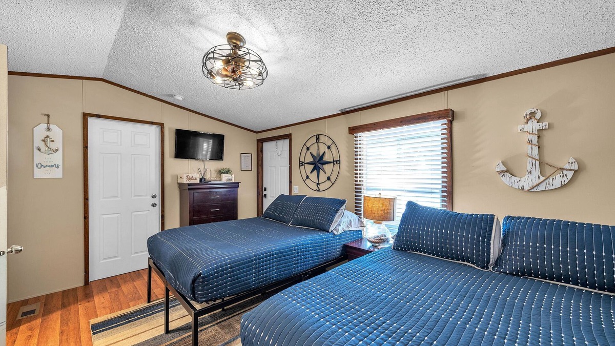 Kingston Apartment | NEW! Nautical Nest (Suite 2) by The Lodges at Fossil Creek