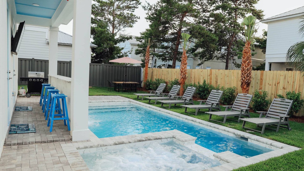 Miramar Beach House | NEW-Near Beach-Bikes-Golf Cart-Private Pool