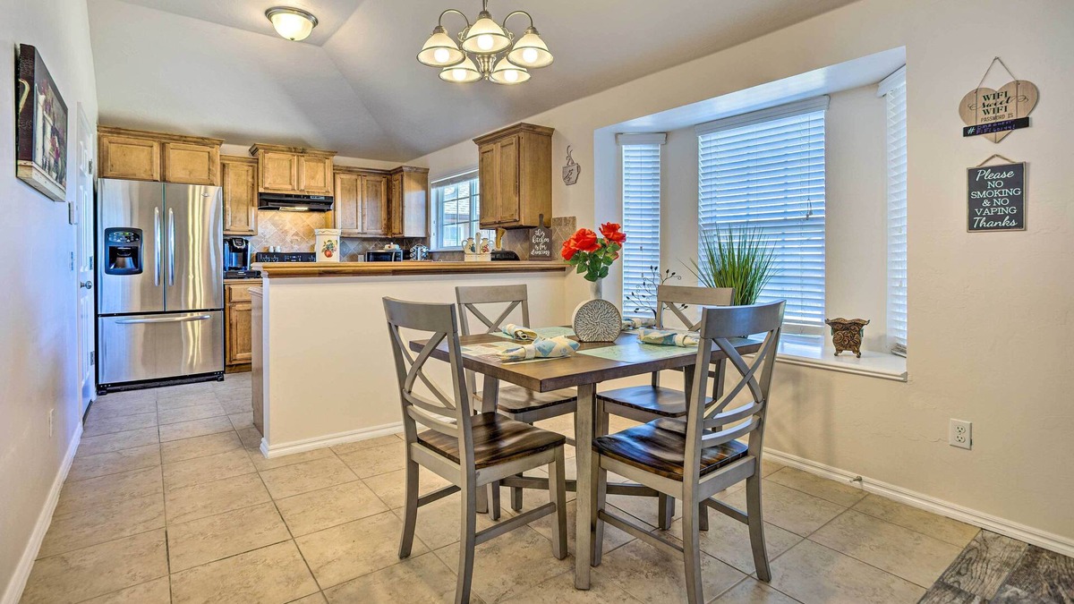Moore House | NEW! Newly Remodeled Abode ~ 14 Mi to Dtwn OKC!