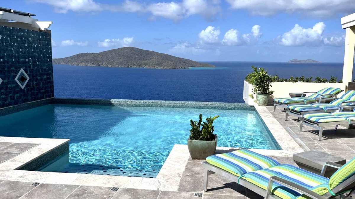 Estate Peterborg Villa | NEW OCEAN VIEW HOME! OCT SPECIAL 19th to 24th 50% Discount