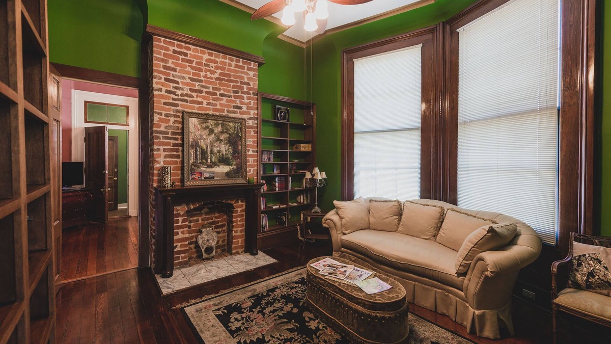 Garden District House | New Orleans Suite-Lower Garden District