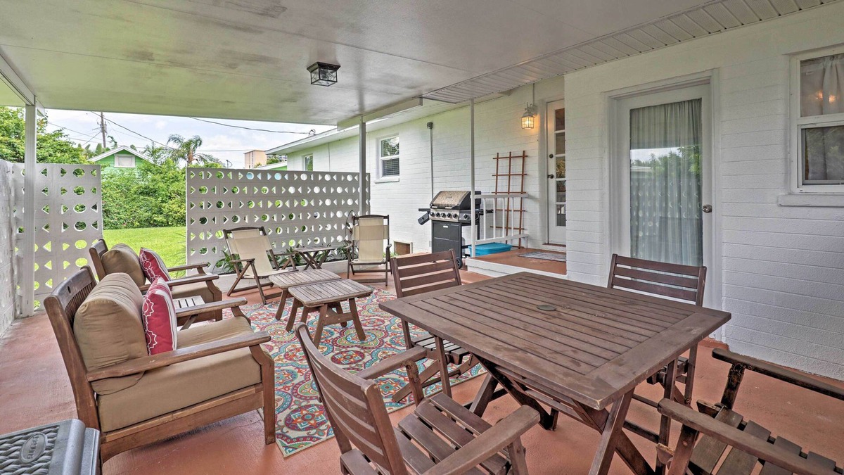 Rosemont Cottage | NEW! Ormond Beach Cottage w/ patio - Walk to the ocean!