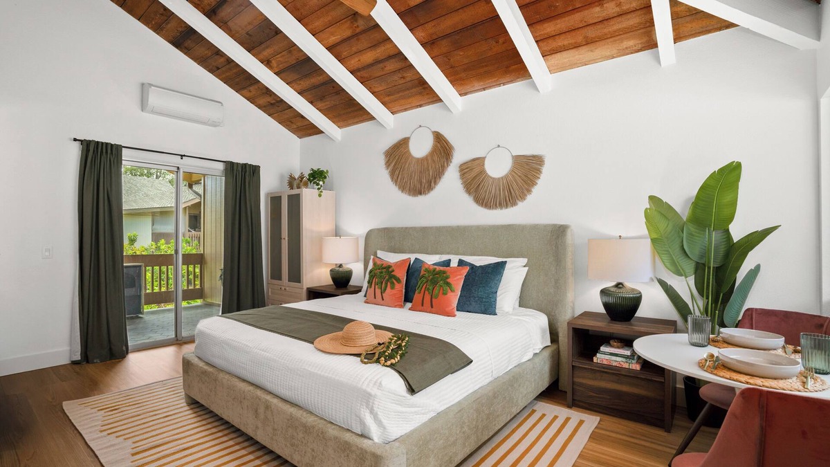 Princeville Condo | NEW Palm Dreams Luxe Retreat w/AC. Close to Best Beaches, Trails & Eats