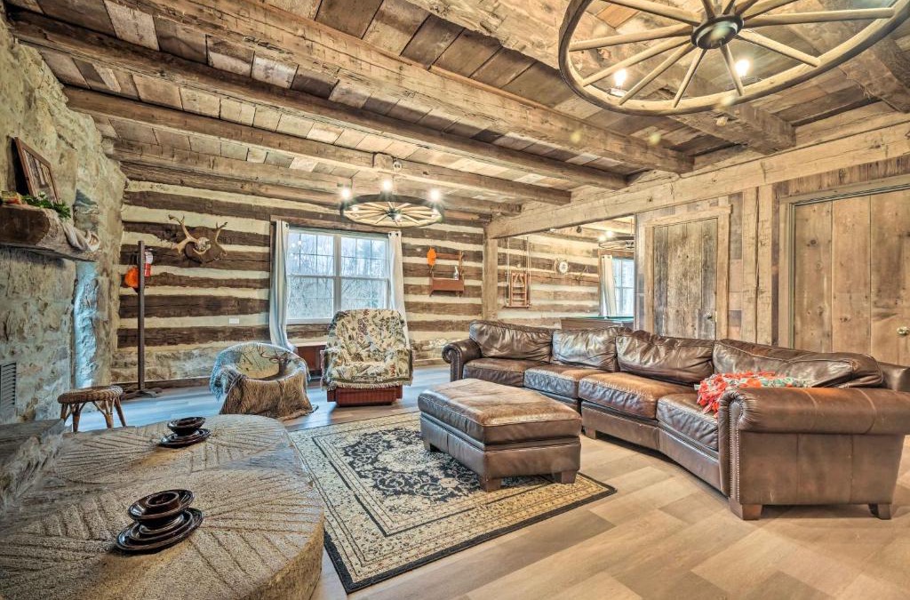 Fishertown House | New Paris Cabin about 11 Mi to Shawnee State Park