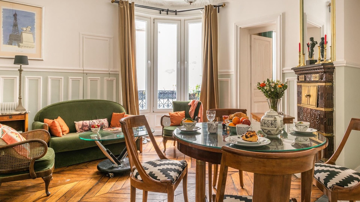 Bonne-Nouvelle Apartment | New Paris Centre Historic Marrais Montorgueil Chic Suite Familiale 2 Bedrooms