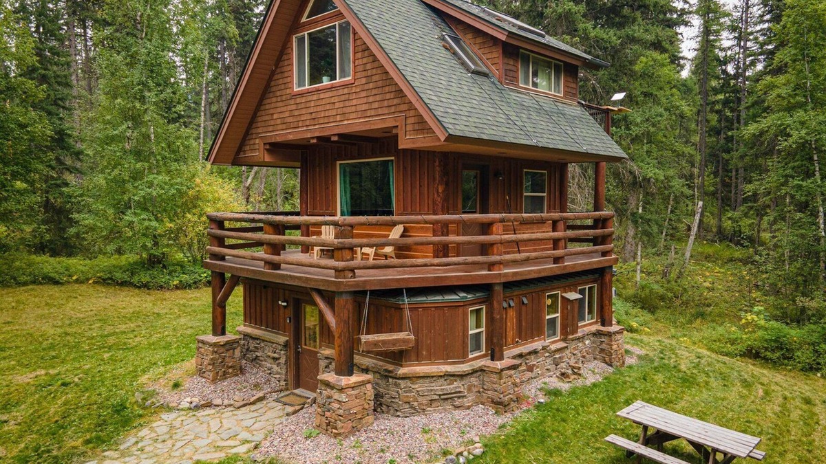 Whitefish House | New! Peaceful forest retreat with access to hiking & biking trails
