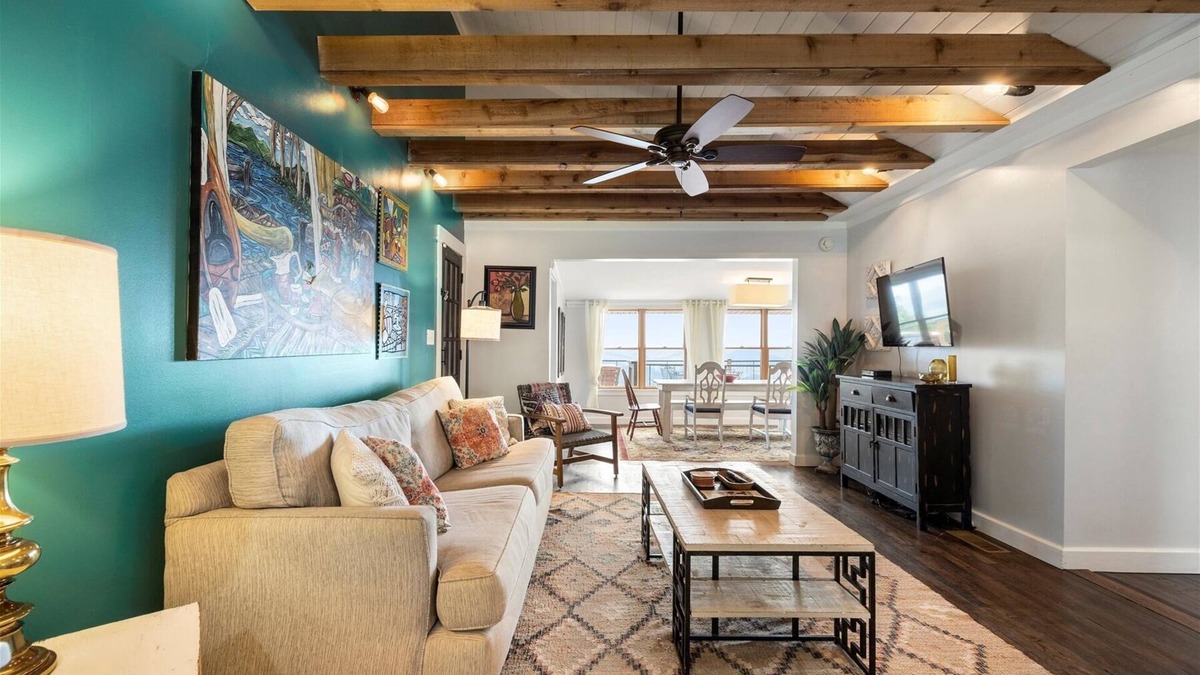 Lookout Mountain House | NEW! Peach Bluff House | Hot Tub | Gorgeous Mtn Views! | 3 Bed, 2 Bath