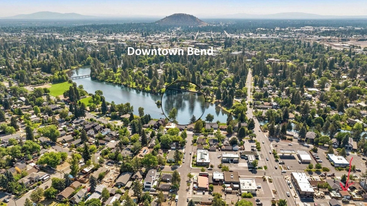 River West Apartment | New Penthouse Apartment with outdoor deck and fire pit near downtown Bend!