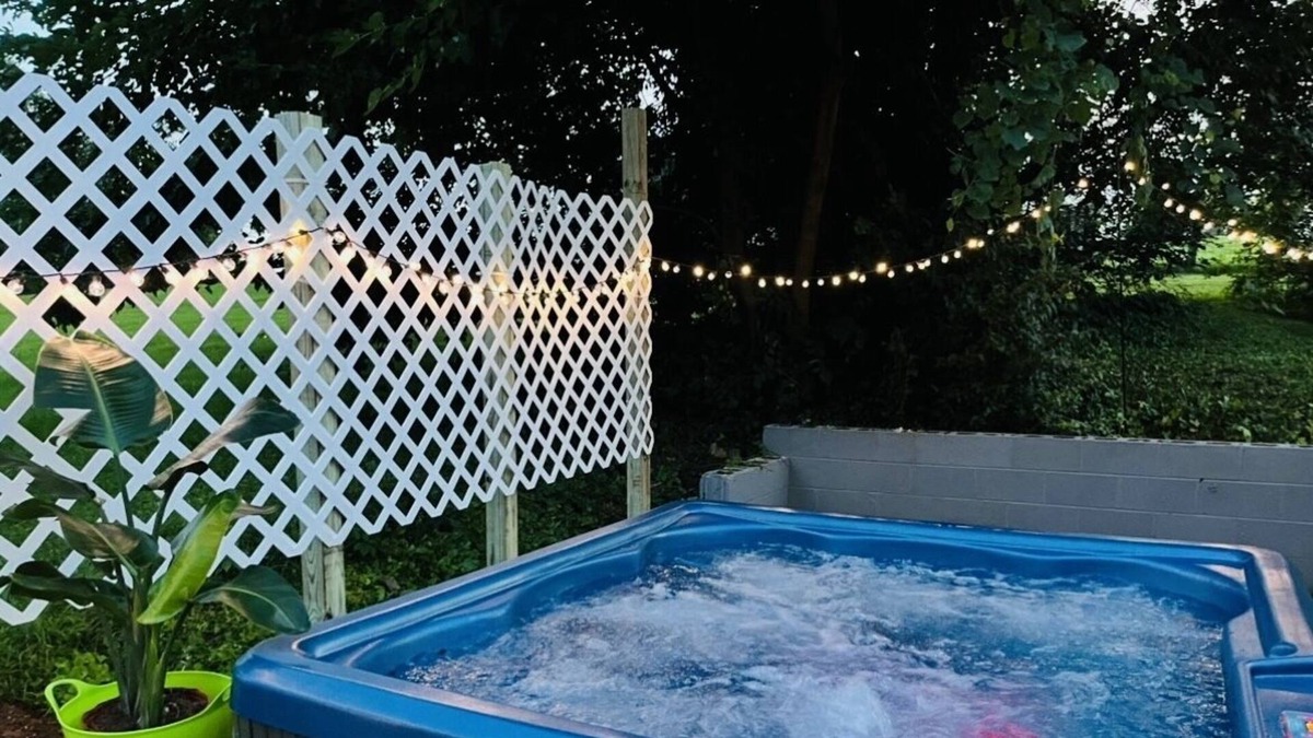 Somerset House | NEW! Poolside Paradise at Cumberland
