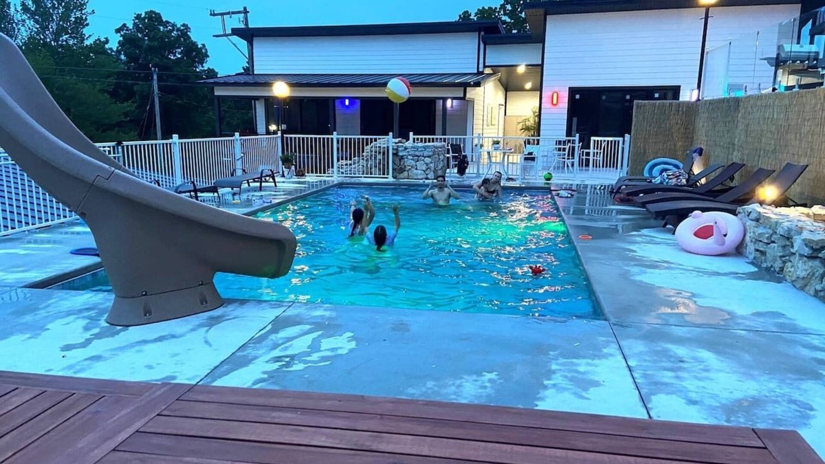 Indian Point Villa | New Poolside Villa w/Game Room & Hot Tub! 3 Min to SDC, 15 Min to Branson Strip