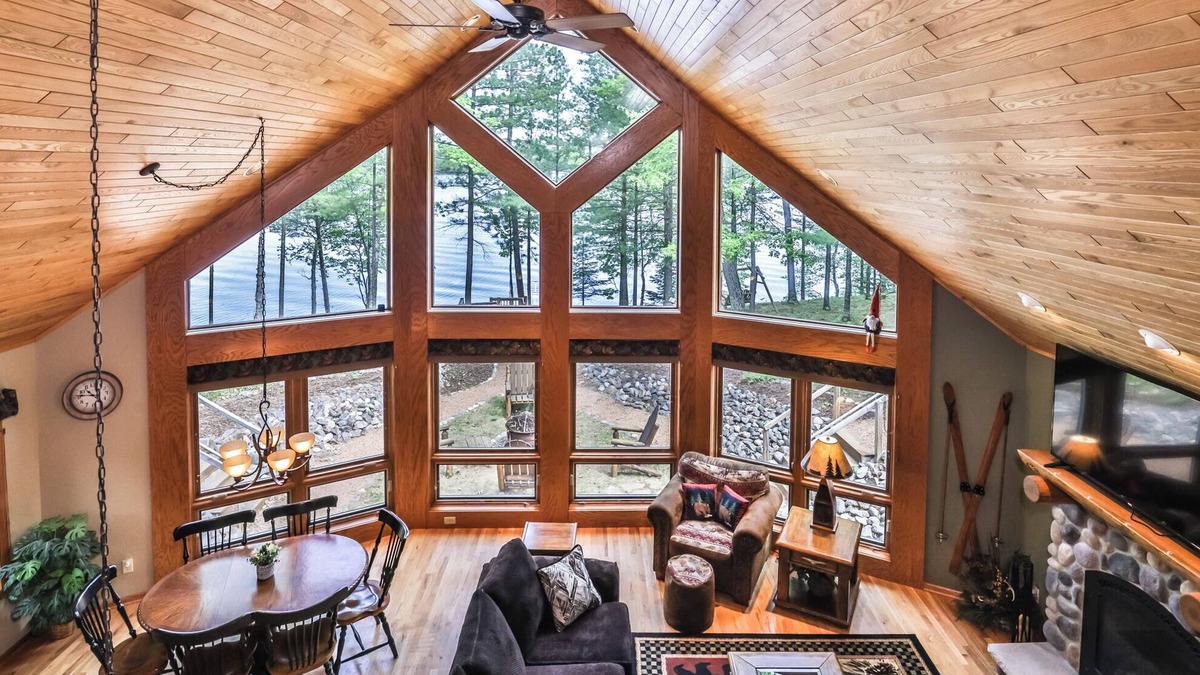 St Germain House | NEW!!! Price reduction at Hartnett's Hideaway
