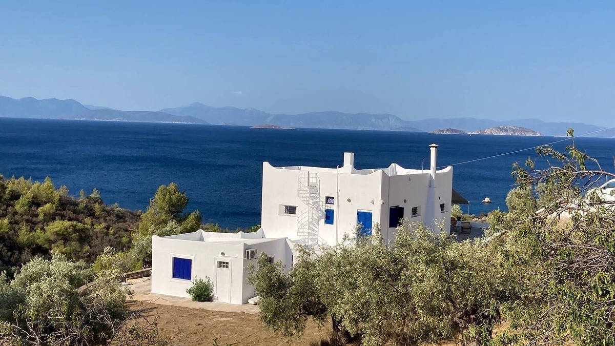 Salamis Villa | NEW Private Beach House Greece - 2 min from the beach